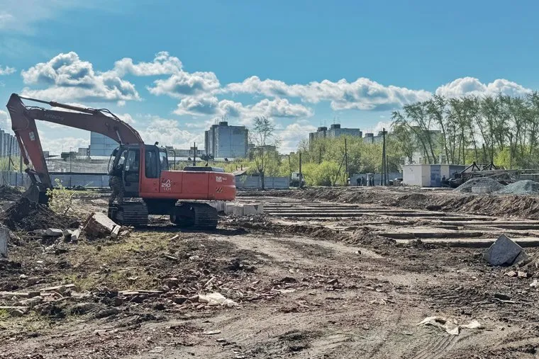 Снесенный долгострой на улице Аргентовского. Курган