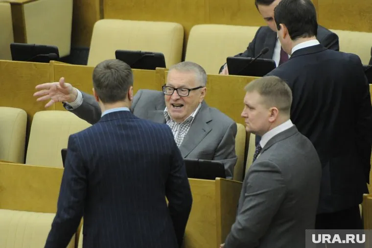 Владимир Жириновский обвинил в пропаже депутатов от другой партии