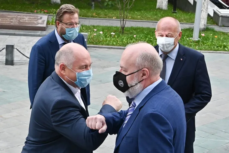 Крашенинников в УрГЮА. Необр