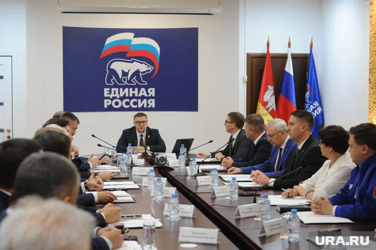 Президиум регионального политсовета ЕР считает нужным направить Олега Цепкина на третий срок в Совет Федерации