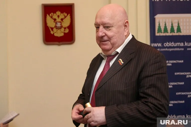 Александр Сапожников решил отказаться от политических амбиций
