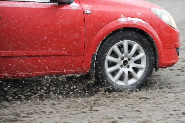 Снегопад днем. Челябинск