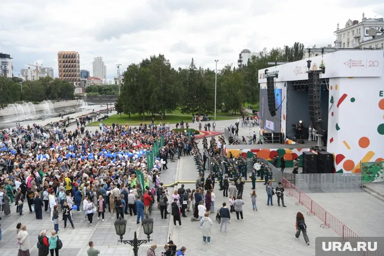 В Екатеринбурге 17 августа отметили 301-летие города