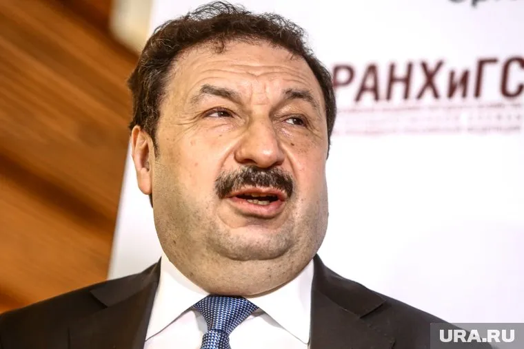 Владимир Мау отказался признавать вину