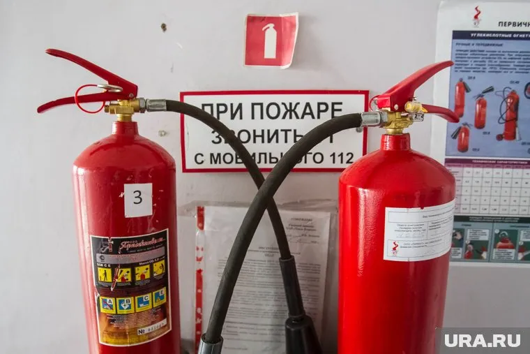 Взятками от проверок инспектор пожнадзора не ограничился