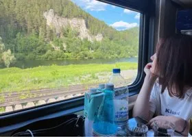 РЖД позаботилась о пассажирах поезда, задержанного из-за схода вагонов другого состава в Курганской области