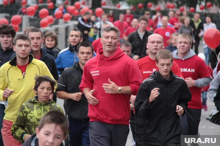 Новая экспертная площадка Кремля представила свежее исследование. В нем анализируются инструменты Евгения Ройзмана и Дональда Трампа