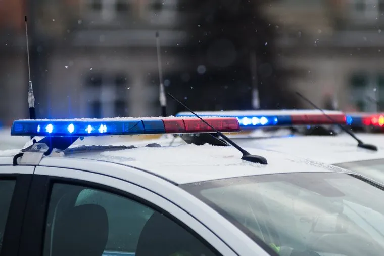 Вручение свердловским полицейским ключей от новых автомобилей. Екатеринбург