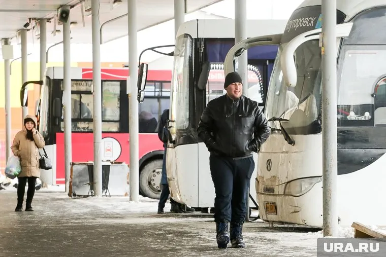 Из-за гололеда отменили рейсы в Дегтярск и Алапаевск