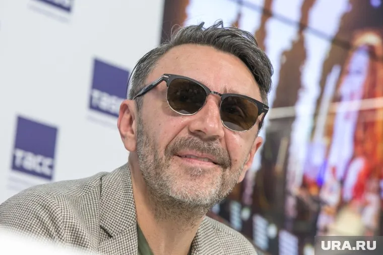 Сергей Шнуров посвятил Михаилу Мишустину стихи