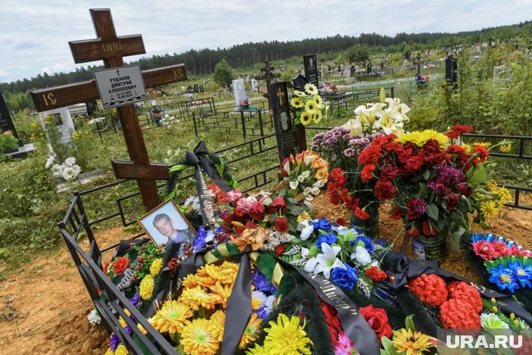 Над Димой Рудаковым издевалась компания подростков