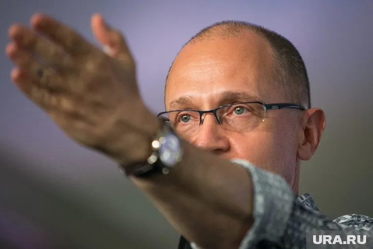 Первый замруководителя администрации Сергей Кириенко посетил молодежный лагерь «Территория смыслов»