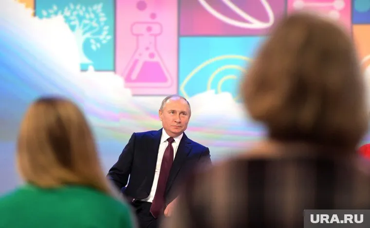 Владимир Путин предложил поддерживать многодетные семьи