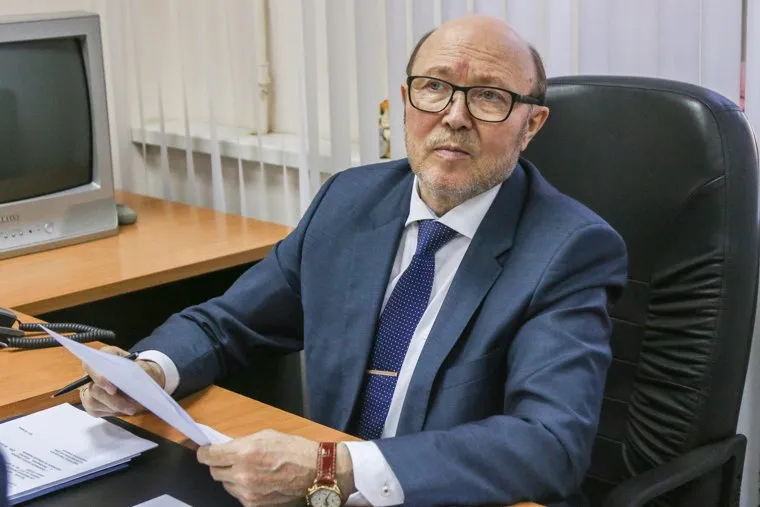 Заседание комитета по бюджету, финансовой и налоговой политике Курганской областной Думы.Курган., исламов марат