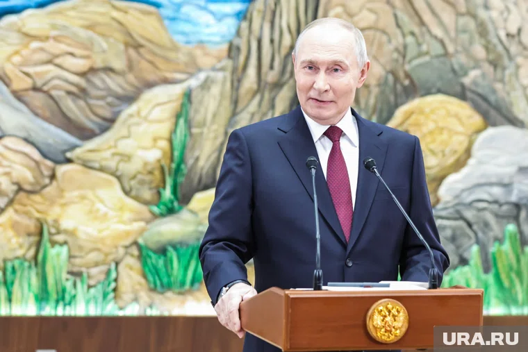 Путин поблагодарил Моди за приглашение к себе домой на ужин