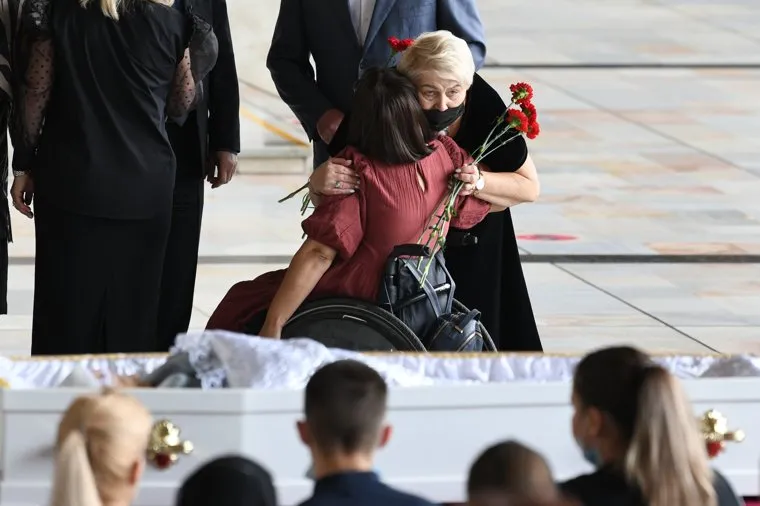 Гражданская панихида по депутату ЕГД Галине Арбузовой. Екатеринбург