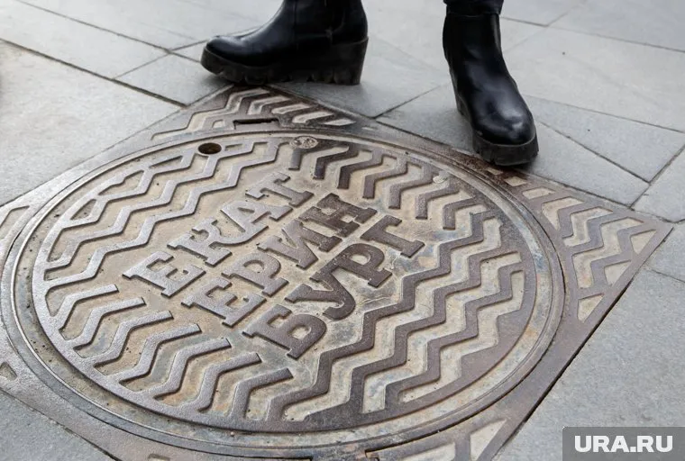 Мальчик упал в колодец, прикрытый оконной рамой (архивное фото)