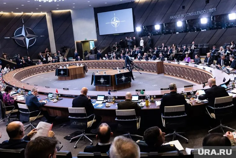 Парламент Венгрии ратифицировал заявку Швеции на вступление в НАТО