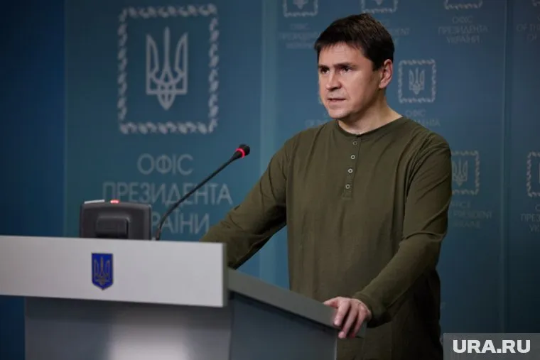 Михаил Подоляк заявил, что Украине не хватает оружия