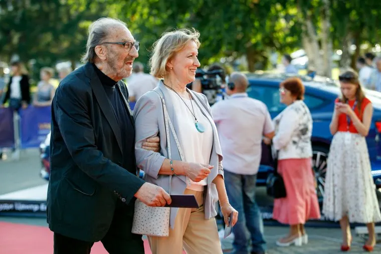 Открытие Второго Уральского открытого фестиваля российского кино. Екатеринбург, волович виталий