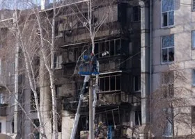 Власти Магнитогорска ищут жильцов дома, пострадавшего от взрыва