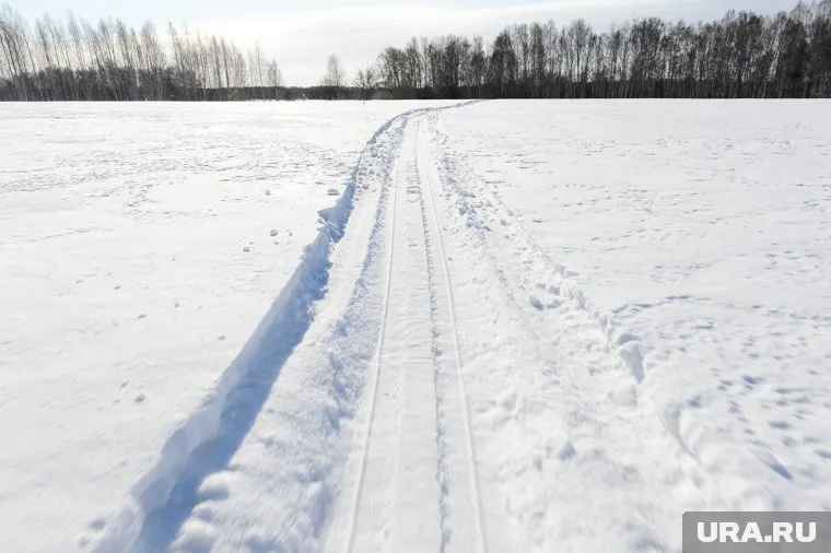 Зимник закрыли из-за неблагоприятной погоды