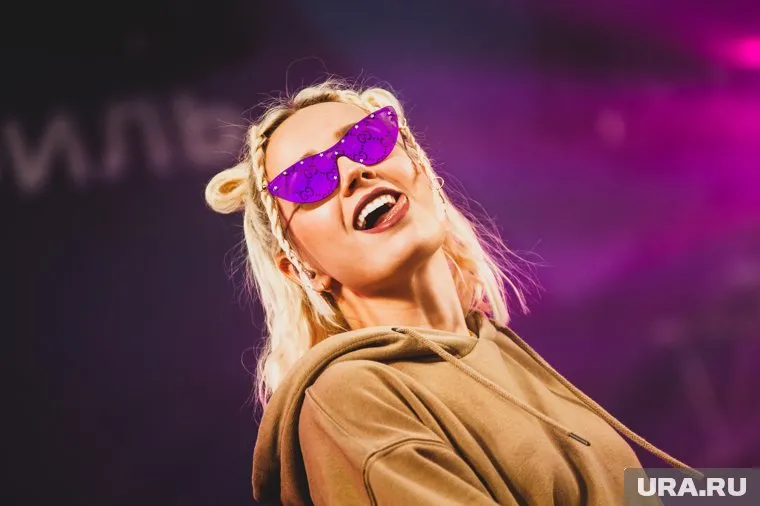 Клип на песню «Ла ла ла» стал самым дорогим клипом певицы