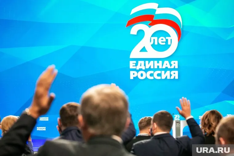 «Единая Россия» должна доказать свою полезность, считают инсайдеры