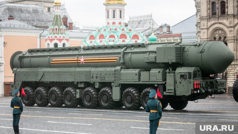 ВС РФ получат ракету, способную долететь до Новой Зеландии: что известно о «Сармате». Инфографика