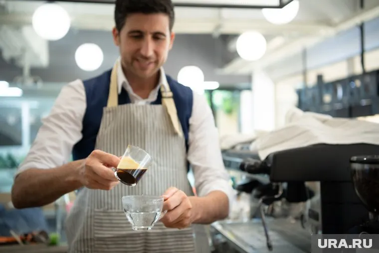 Студенты угостили главу РФ Владимира Путина  эспрессо на бразильских зернах