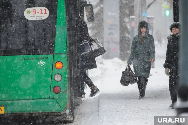 Общественный транспорт в Челябинске ходит с перебоями