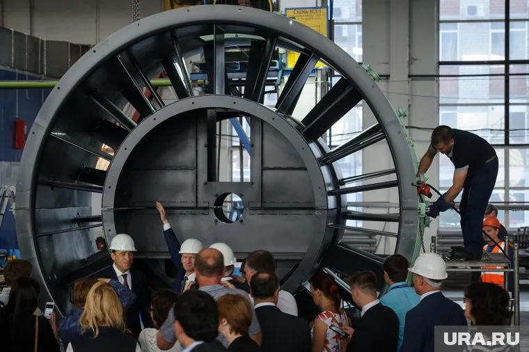 Губернатор Свердловской области Евгений Куйвашев еще после первого решения суда взял ситуацию с заводом под свой особый контроль