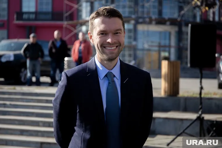 Алексей Вихарев начинает работу на областном уровне