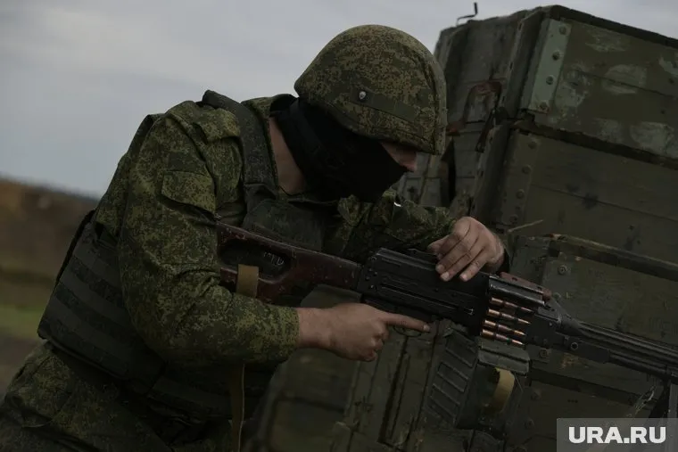 В Минобороны отметили, что помимо 1400 украинских военных были уничтожены до 30 видов бронированной техники