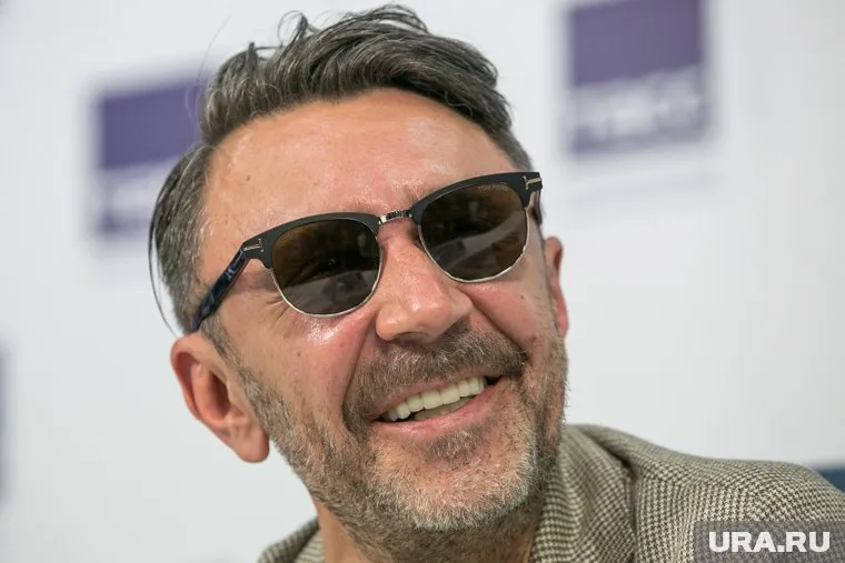 Сергей Шнуров уже вступил в «Партию роста»