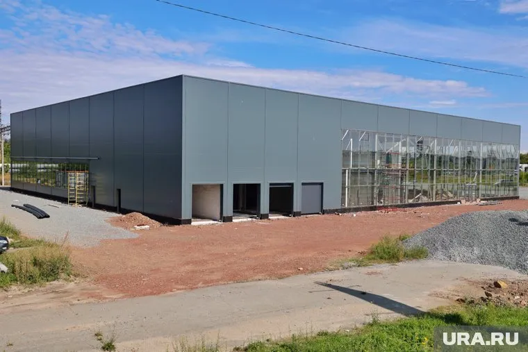 Китайский автоцентр в Кургане планируют достроить до конца осени