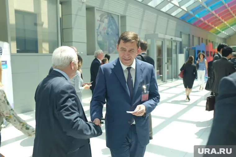 Глава Свердловской области всю неделю будет налаживать связи региона с заграницей