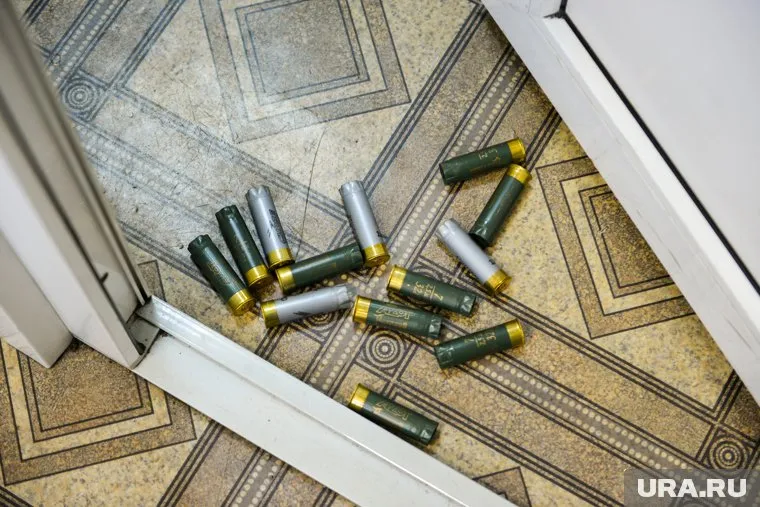 В квартире обнаружили сразу несколько вещей, которые могли привести к взрыву и возгоранию