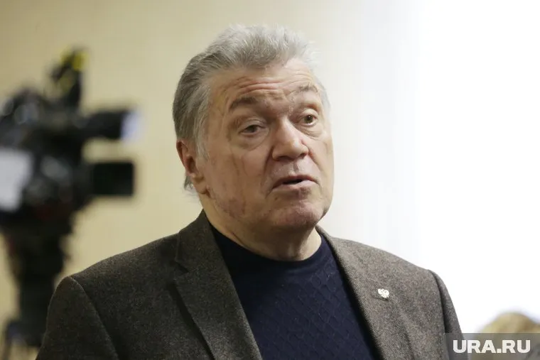 Виктор Кобелев готов быть полезным и новому мэру Эдуарду Соснину