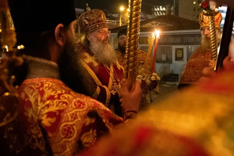 Пасхальное богослужение в Свято-Троицком кафедральном соборе. Екатеринбург