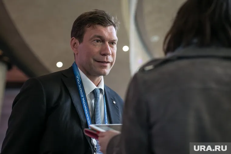 К Олегу Цареву (на фото) было легко попасть, уточнил Владимир Рогов