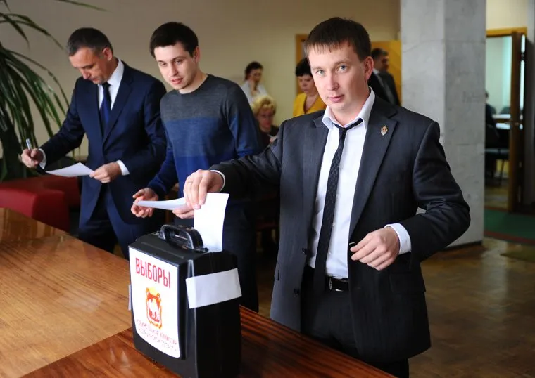 Калининский район совет депутатов. Челябинск., воложанин александр, голосование