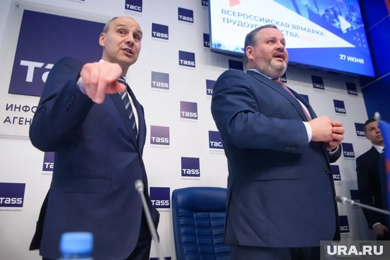 Денис Паслер увидел потенциал для развития экономики в ситуации с безработицей