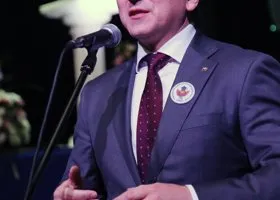 Моор официально стал главой Тюменской области