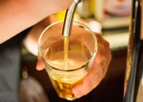 Как в Екатеринбурге торгуют алкоголем, невзирая на запрет