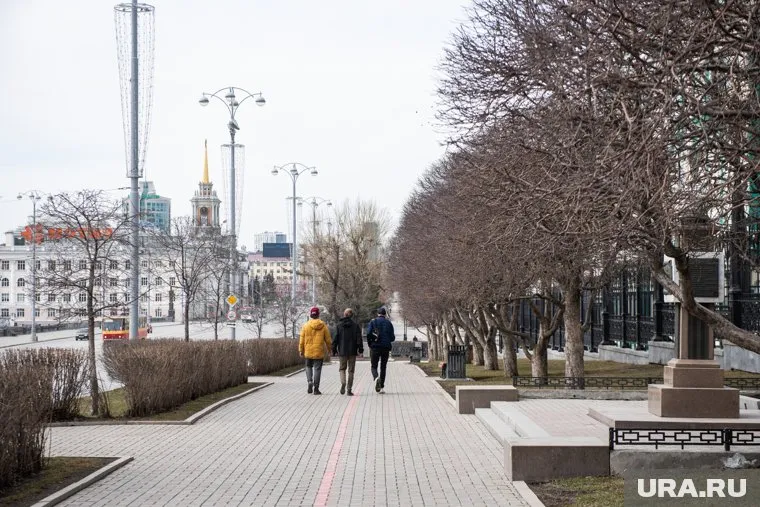 Нерабочие дни с 6 по 8 мая оплачиваются в обычном размере