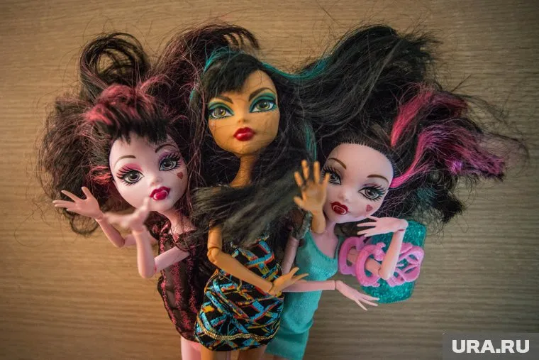 Трех женщин легкого поведения полиция задержала на улице Горького