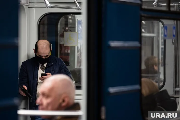 Пик заболеваемости COVID-19 в России наступит, приблизительно, в середине мая, прогнозирует вирусолог Альтштейн