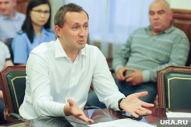 На Дмитрия Карабинцева заведено уголовное дело