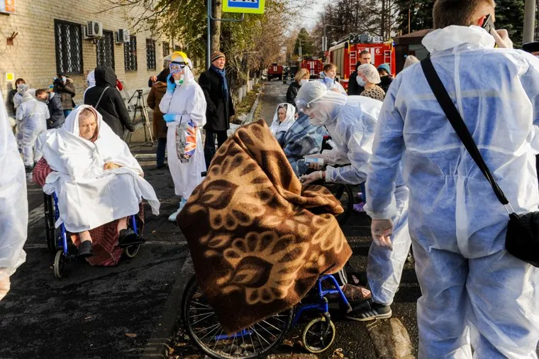 Последствия взрыва кислородной станции в госпитале на базе ГКБ№2. Челябинск
